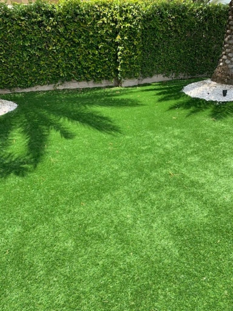 Tampa-Turf-And-Artificial-Grass-maintennce-free-synthetic-turf
